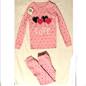 NWT Girl’s Pink Hearts Pajamas- 6/ Small